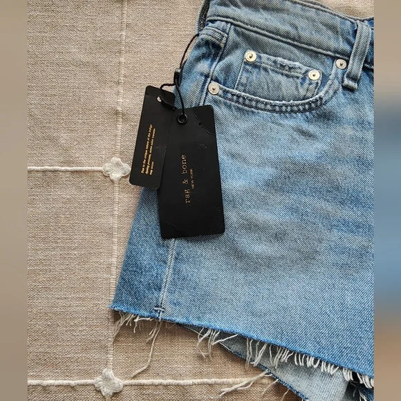 rag & bone The Dre Low‑Rise Shortie Denim Shorts Size 24 Light Wash NWT - Picture 10 of 10